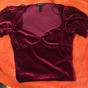 Very cute crop top look like shirt